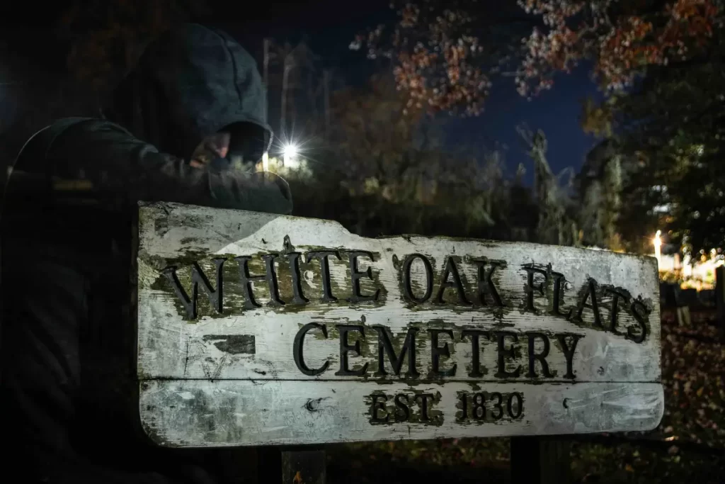 Sign at the White Oak Flats Cemetery